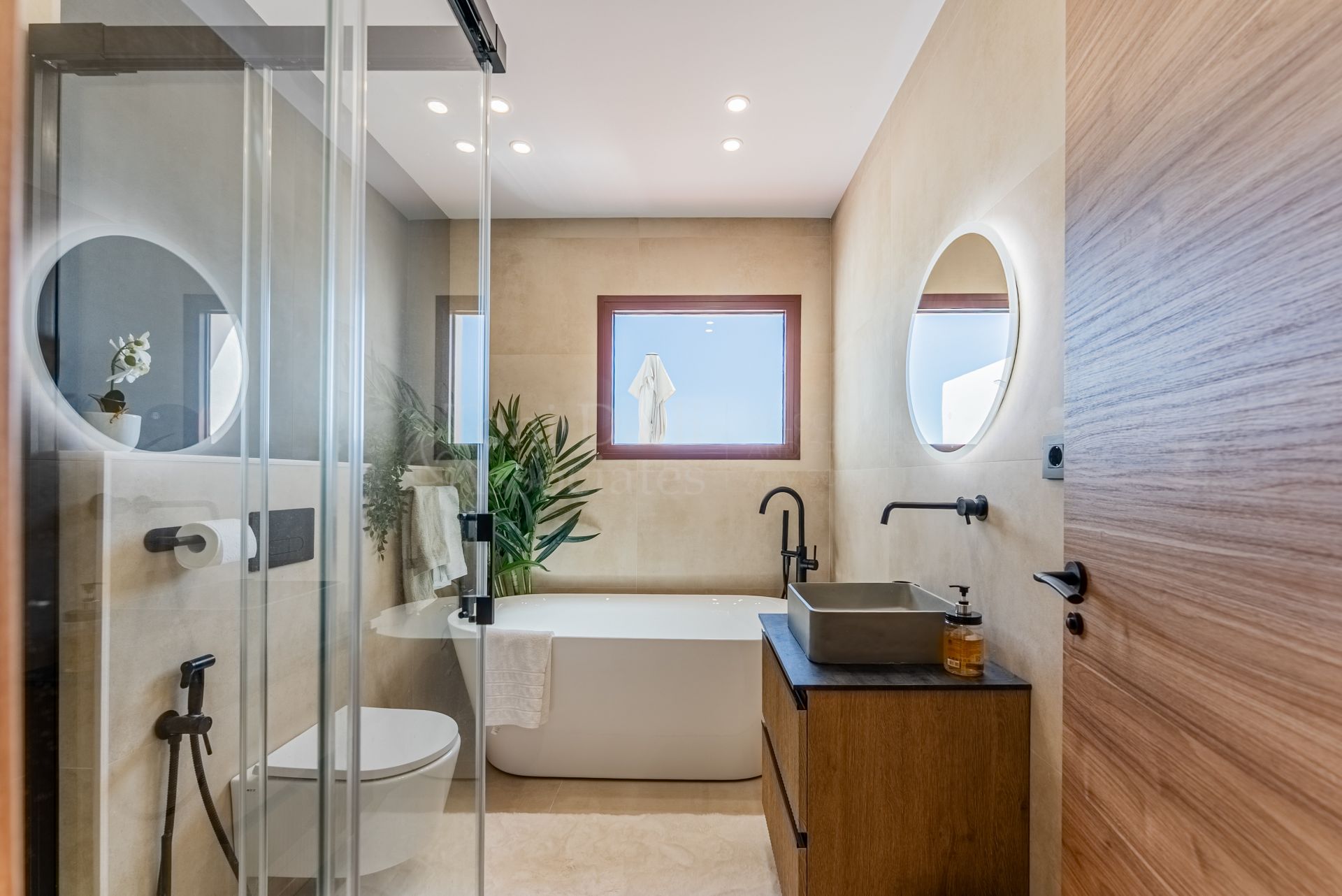 Town House in Los Arqueros, Benahavis