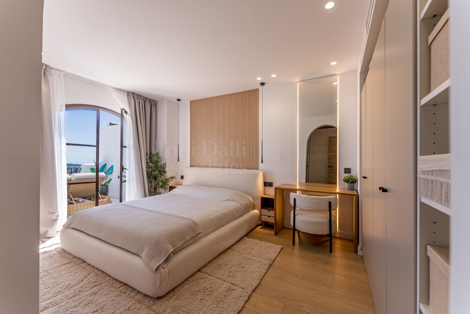 Town House in Los Arqueros, Benahavis