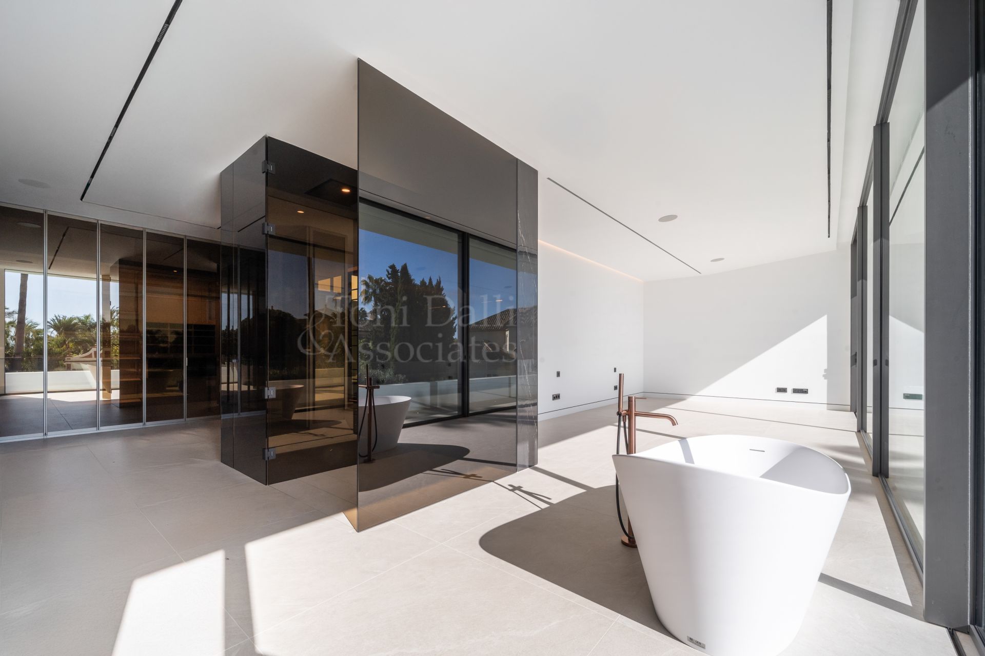 Villa in Atalaya de Rio Verde, Marbella