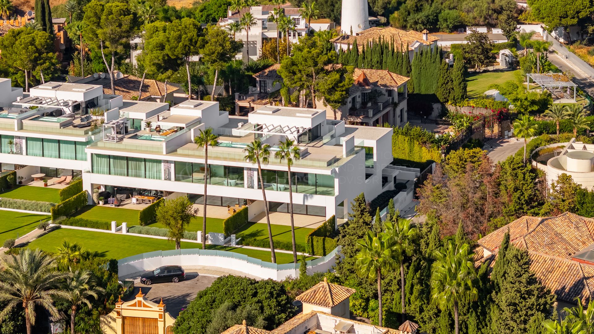 Villa in Atalaya de Rio Verde, Marbella