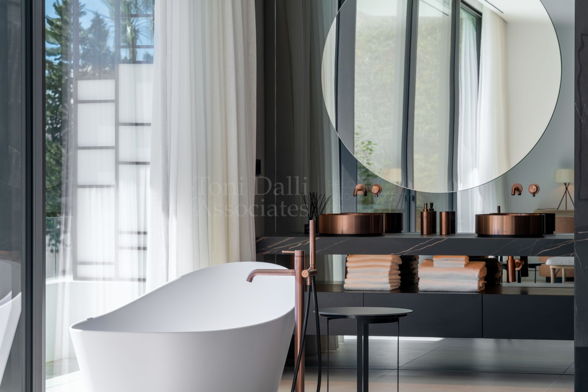 Villa in Vilas 6, Marbella