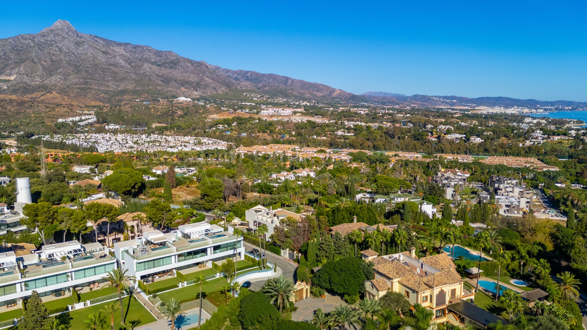 Villa in Atalaya de Rio Verde, Marbella