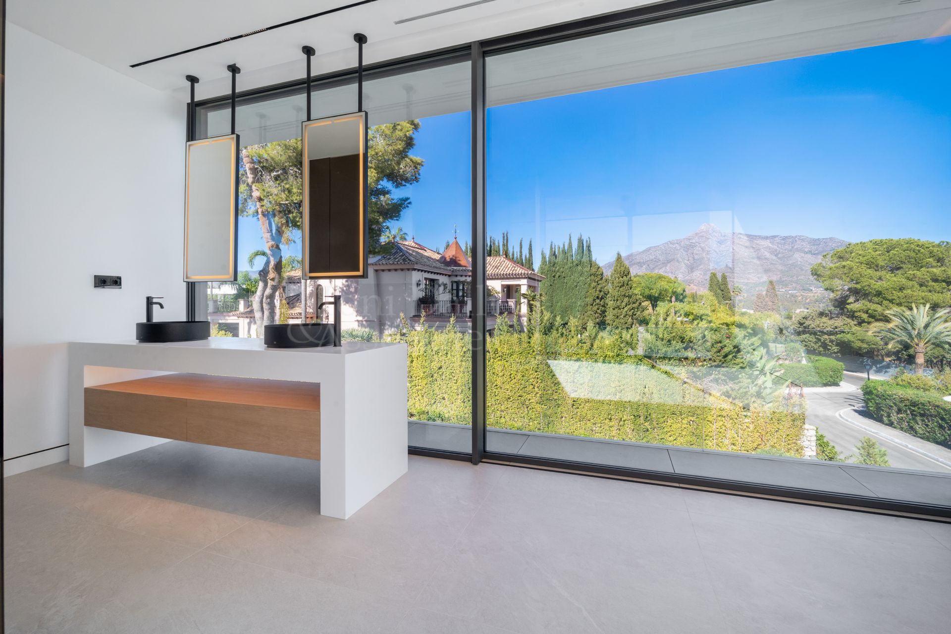 Villa in Atalaya de Rio Verde, Marbella