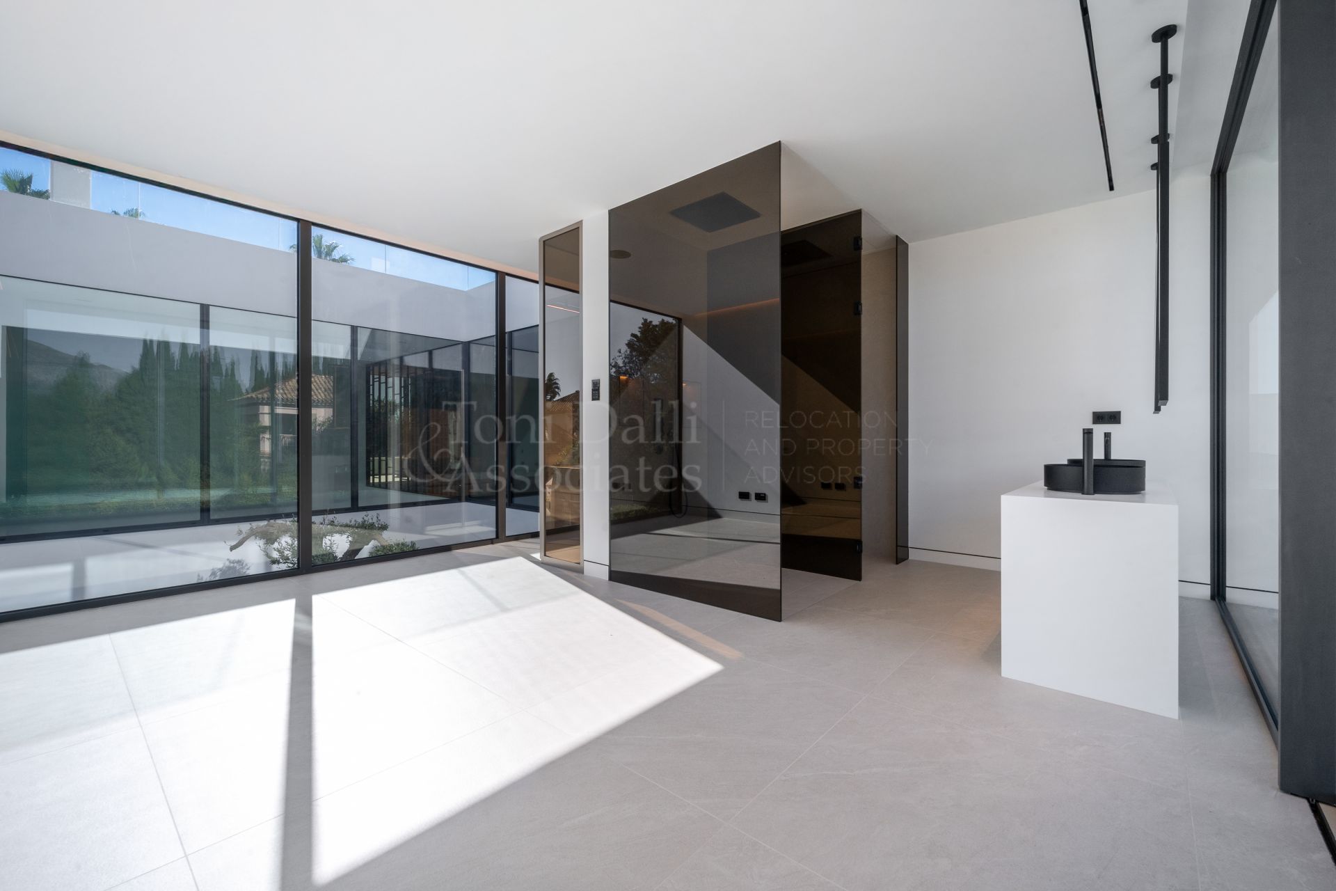 Villa in Atalaya de Rio Verde, Marbella