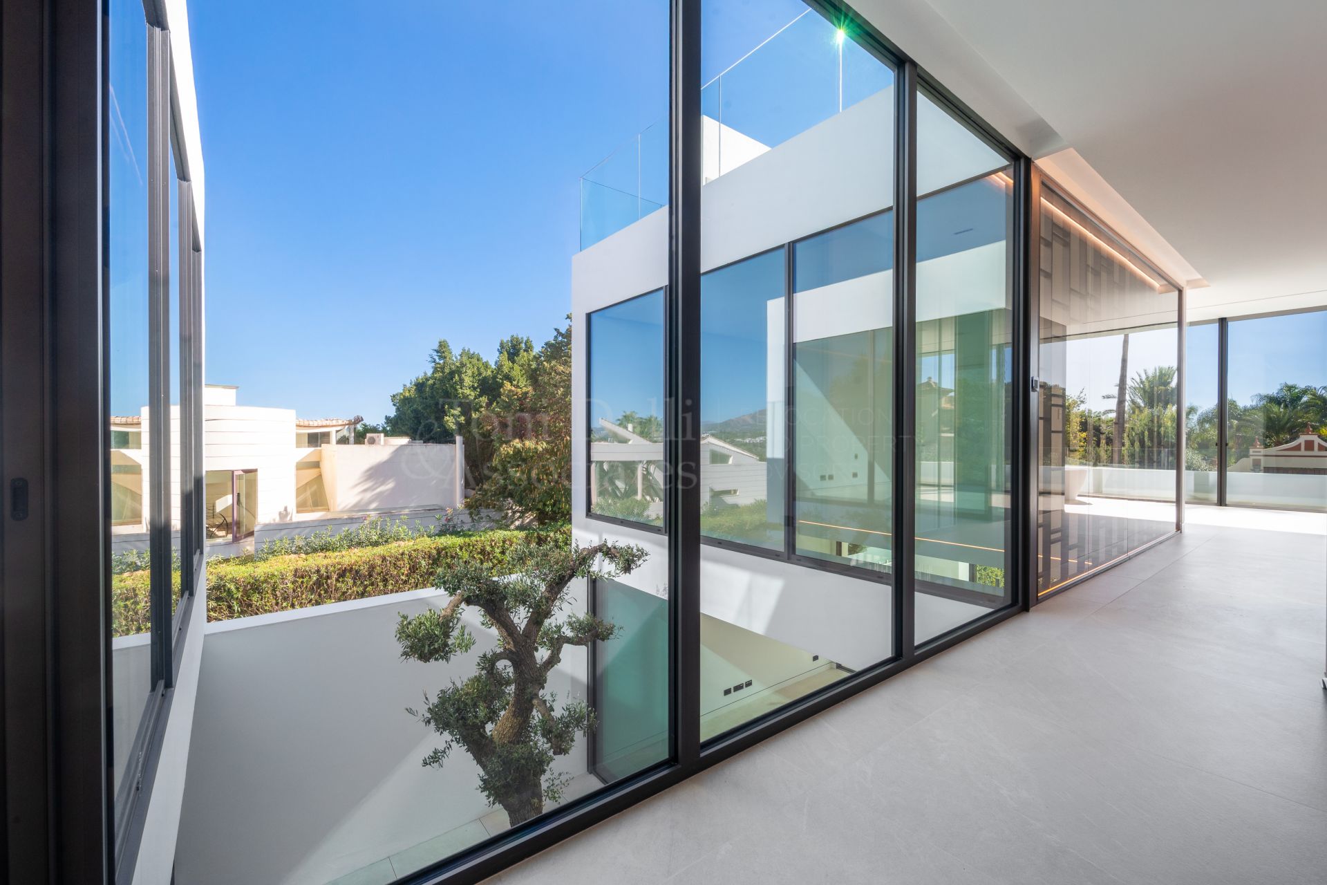 Villa in Atalaya de Rio Verde, Marbella