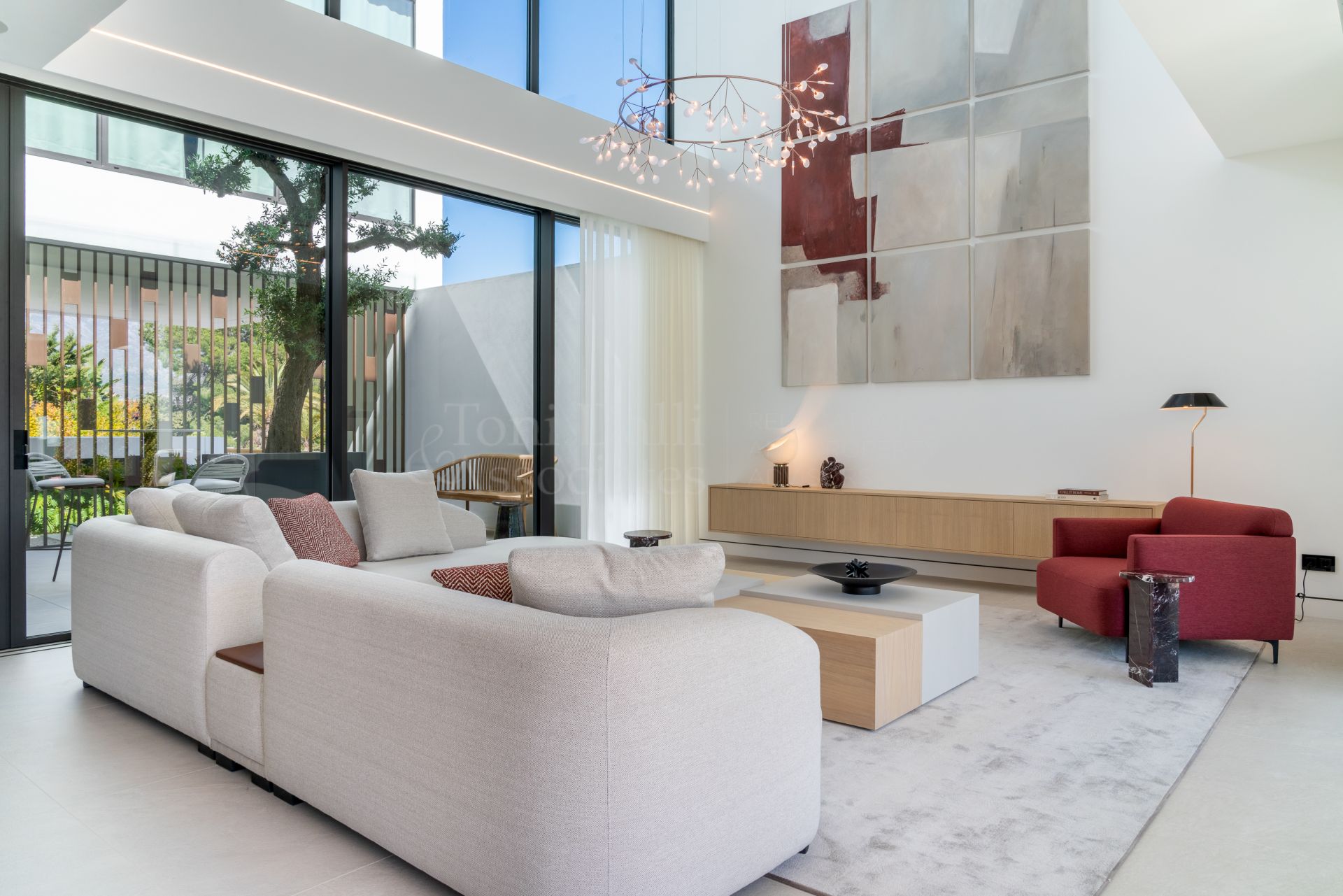 Villa in Vilas 6, Marbella