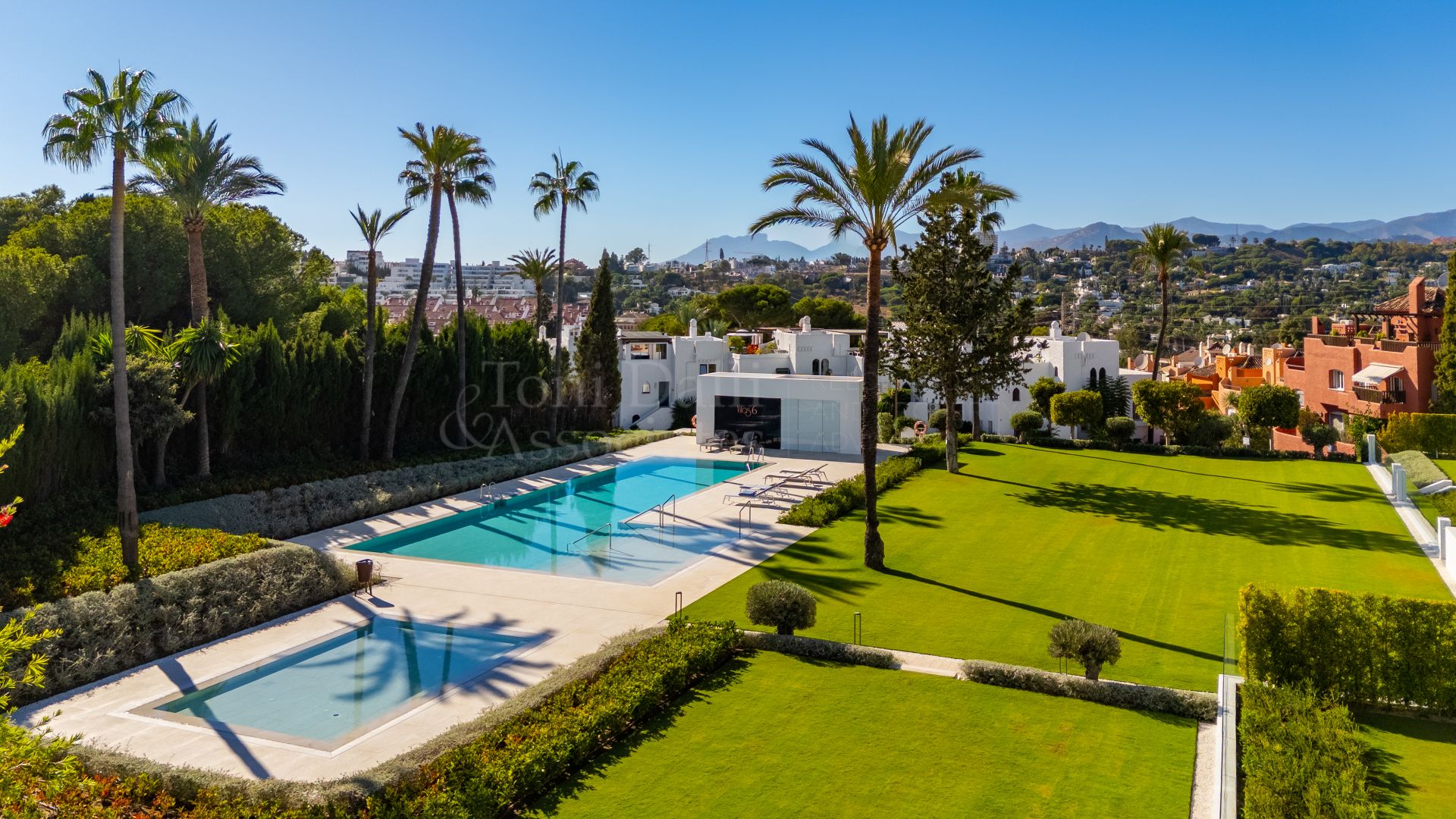 Villa in Atalaya de Rio Verde, Marbella