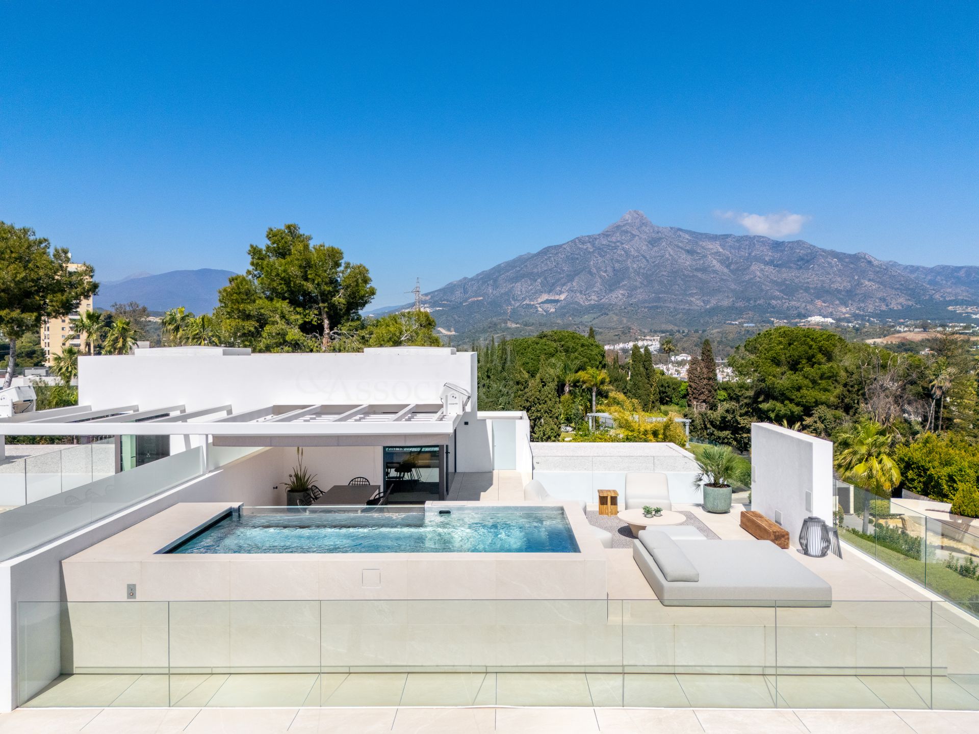 Villa in Vilas 6, Marbella