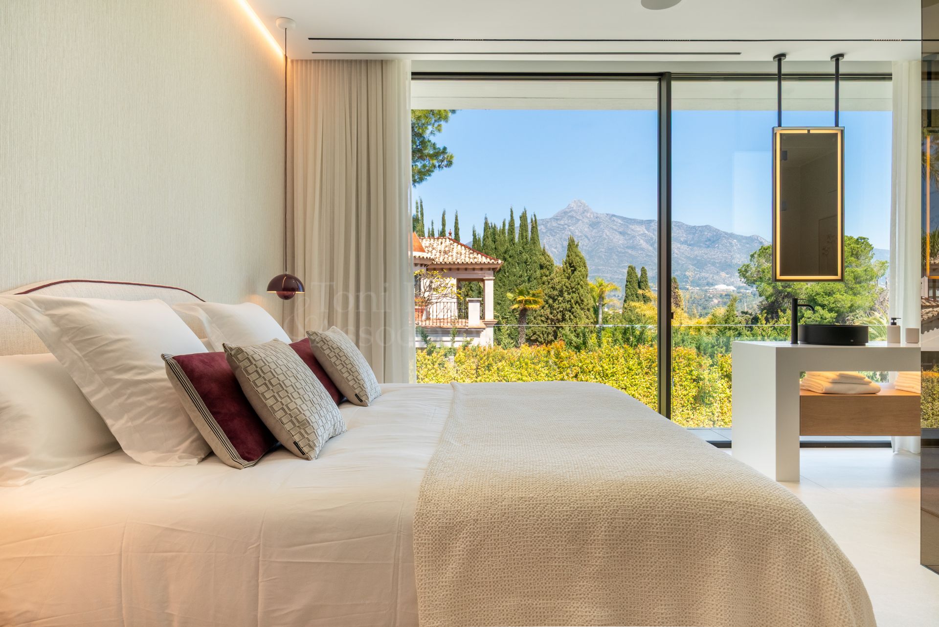 Villa in Vilas 6, Marbella