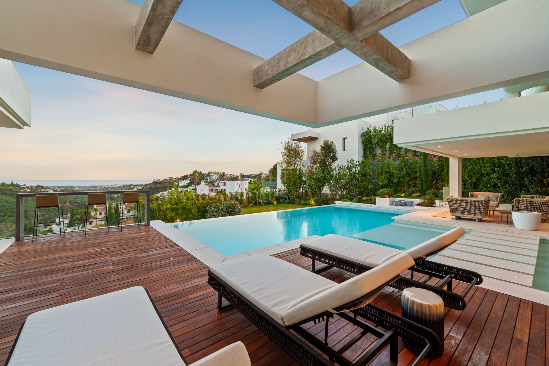 Villa in Lomas de La Quinta, Benahavis