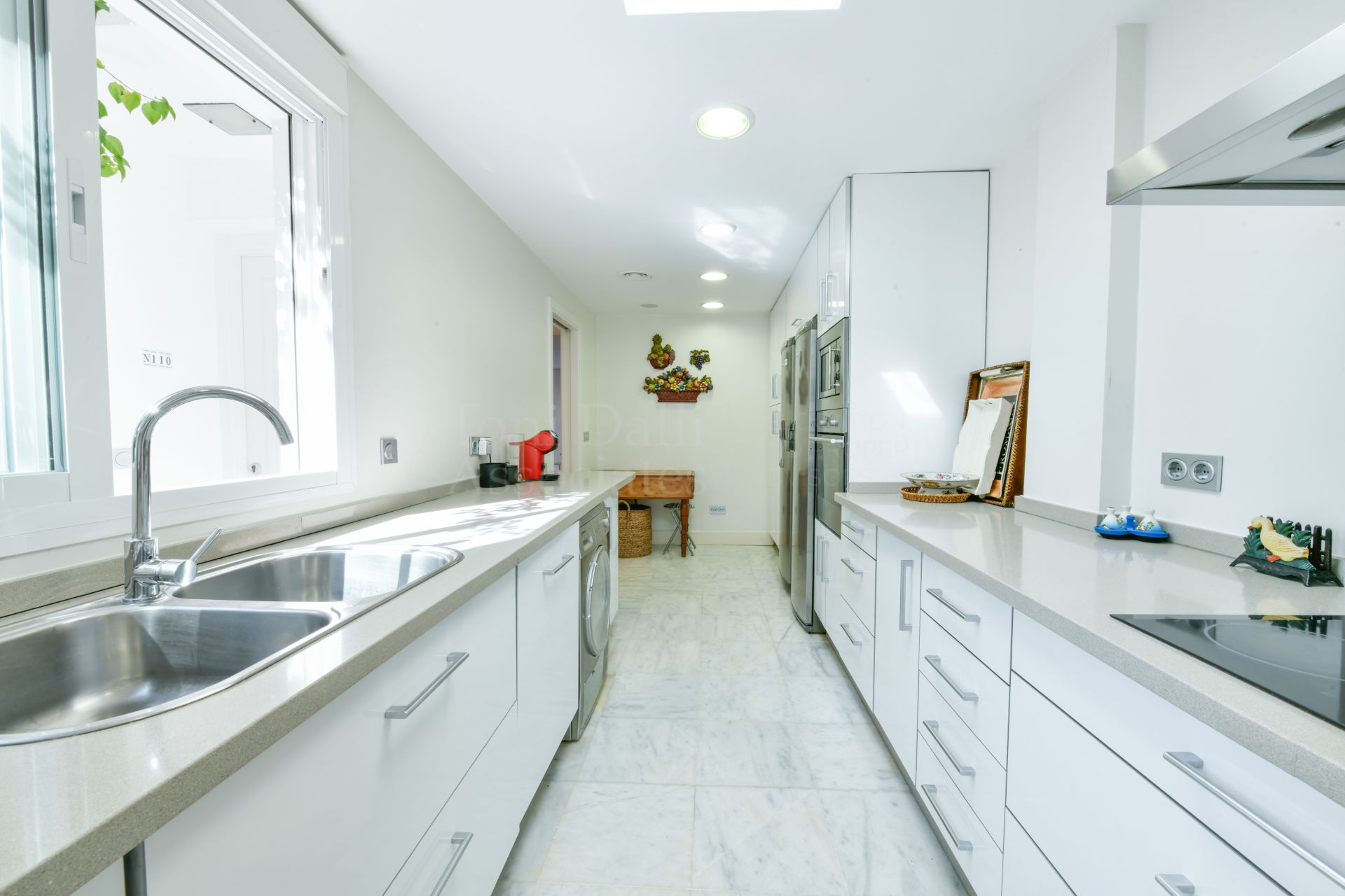 Town House in Marbellamar, Marbella