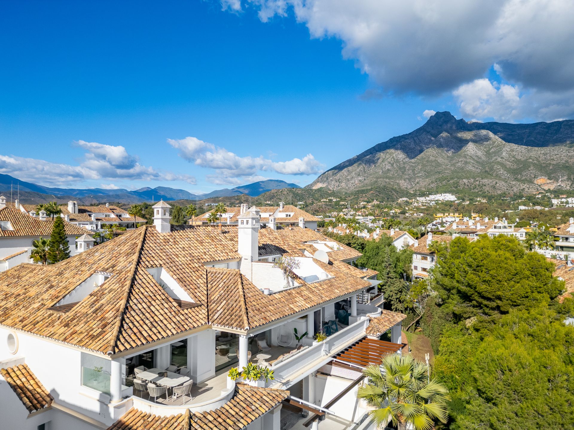 Duplex Penthouse in Monte Paraiso, Marbella