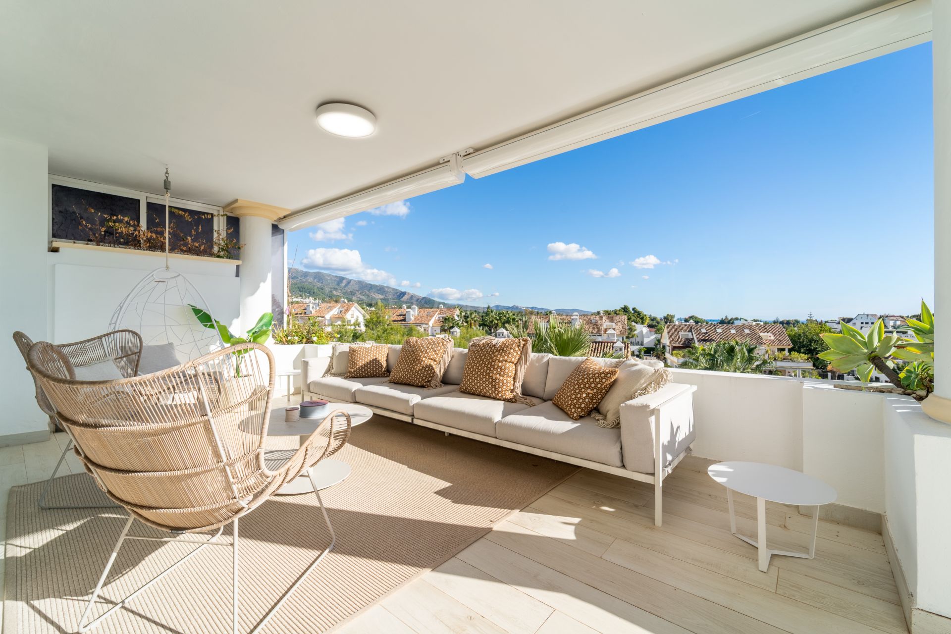 Duplex Penthouse in Monte Paraiso, Marbella