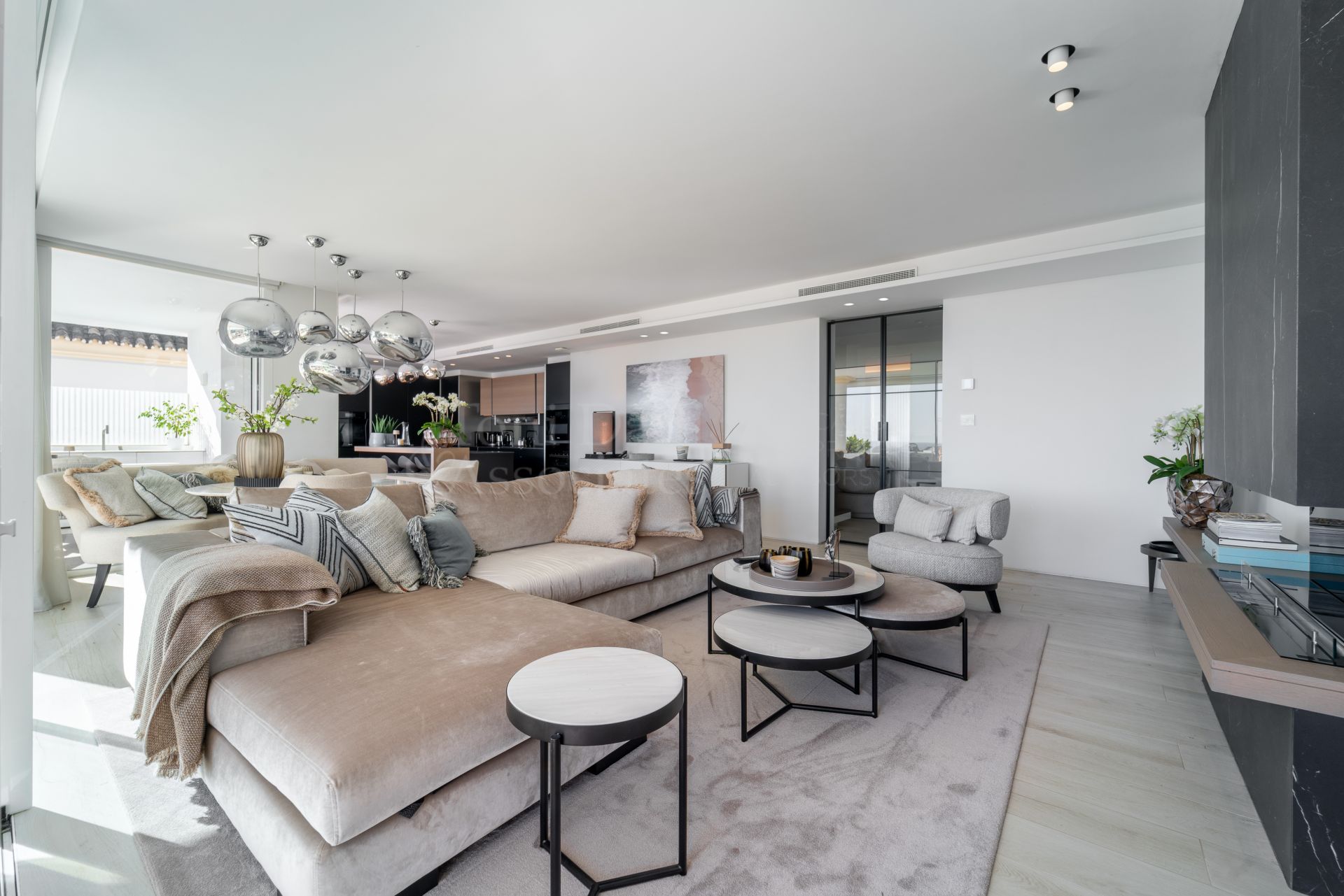 Duplex Penthouse in Monte Paraiso, Marbella