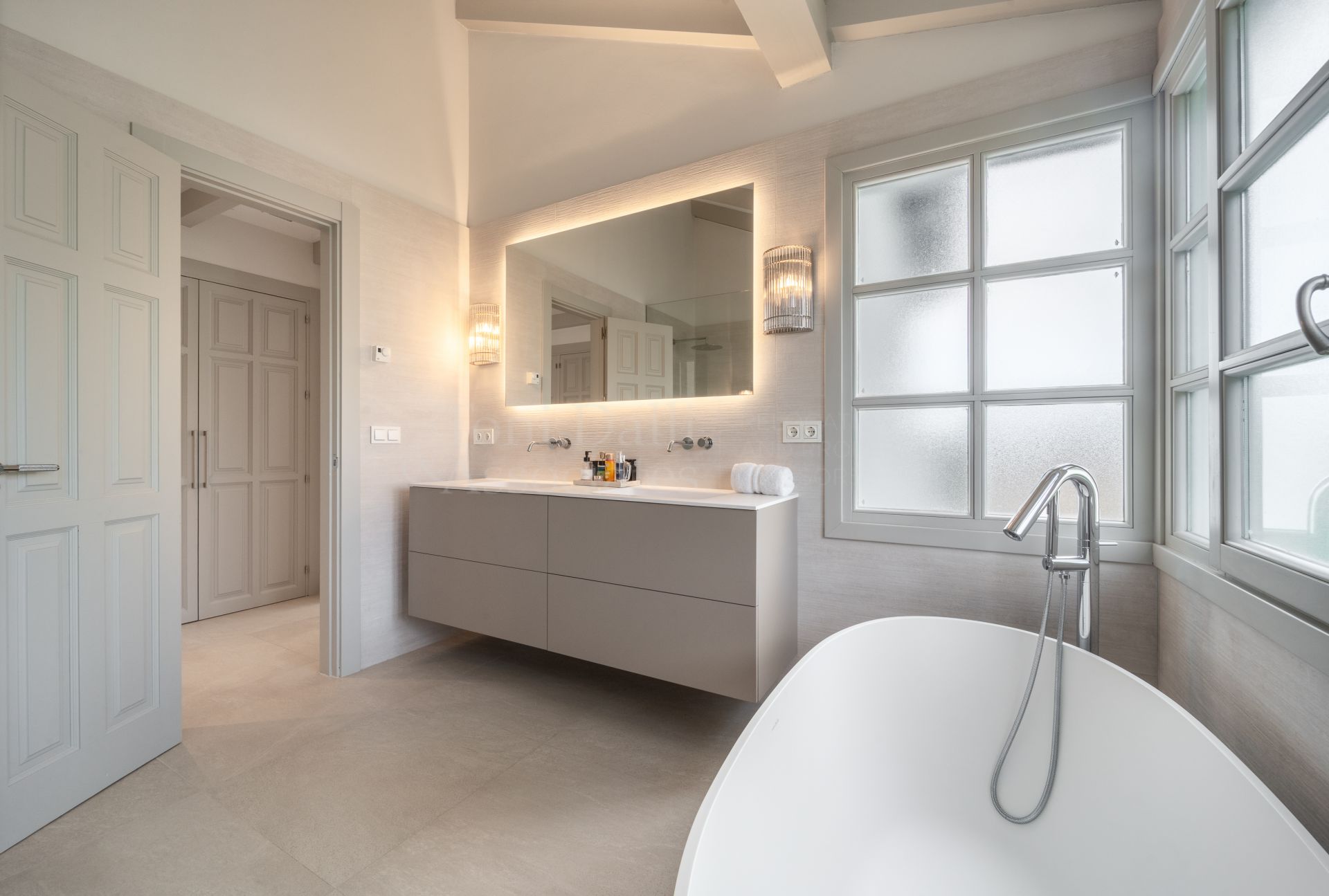 Villa in Los Naranjos Golf, Marbella