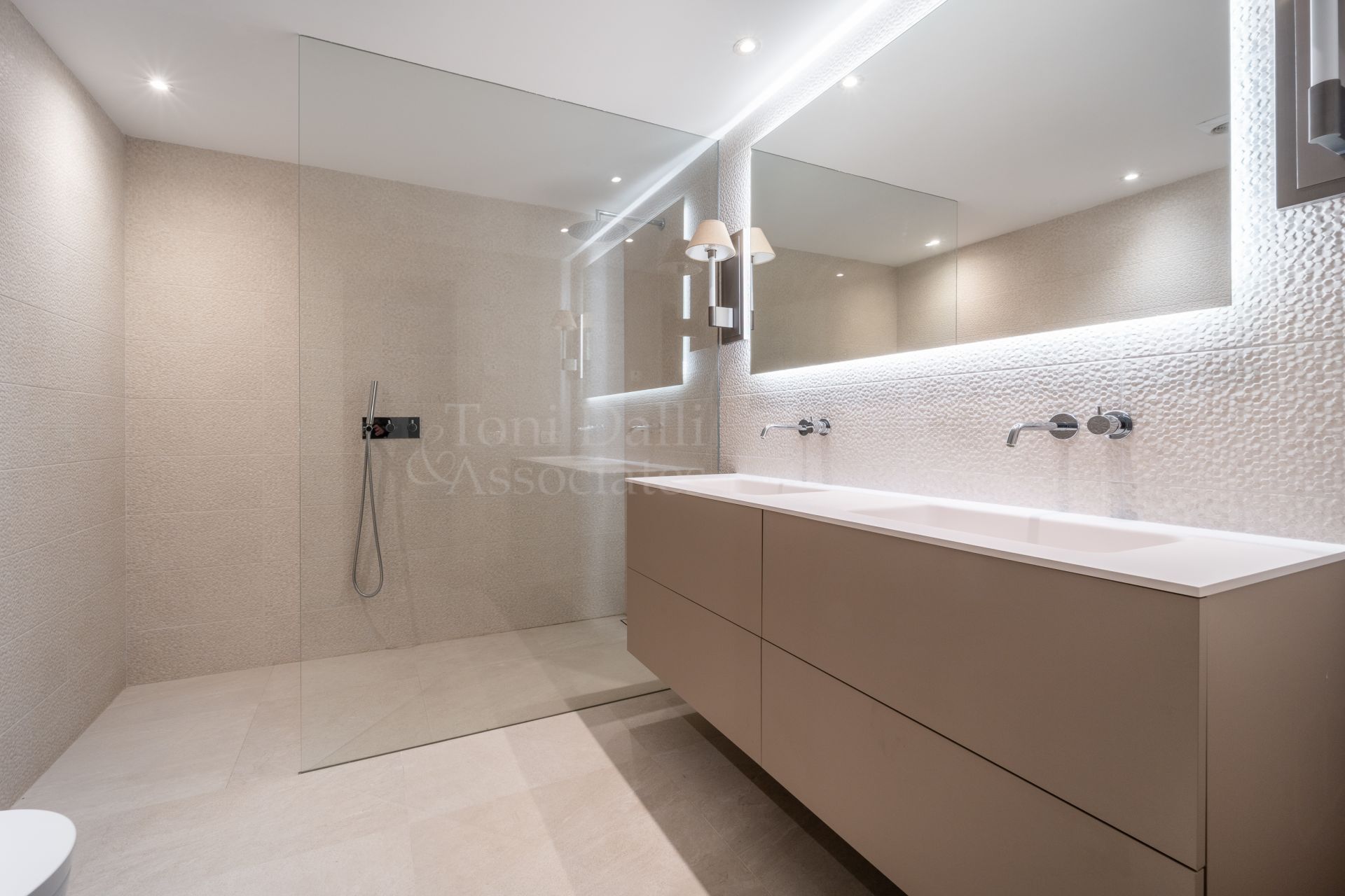 Villa in Los Naranjos Golf, Marbella