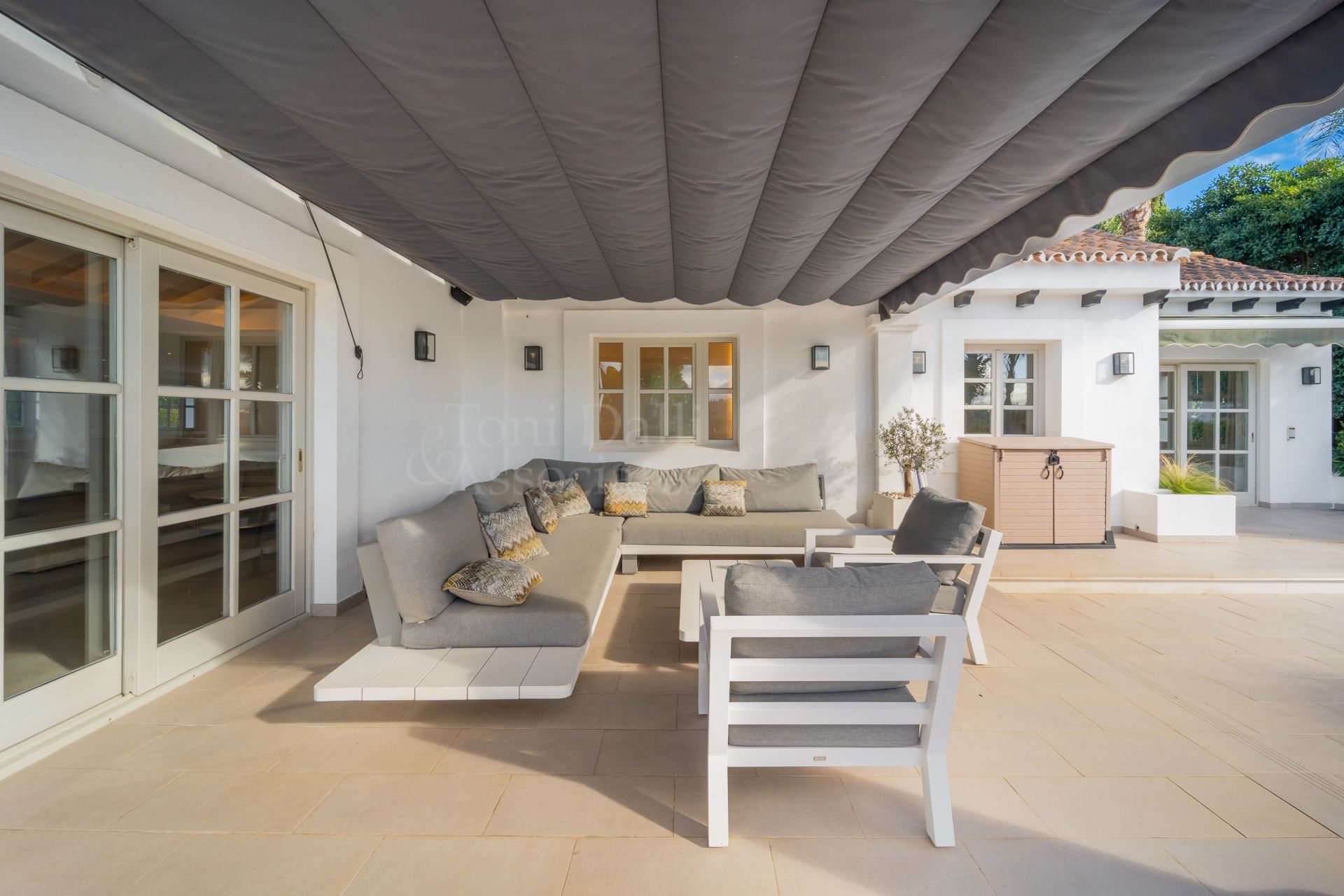 Villa in Los Naranjos Golf, Marbella
