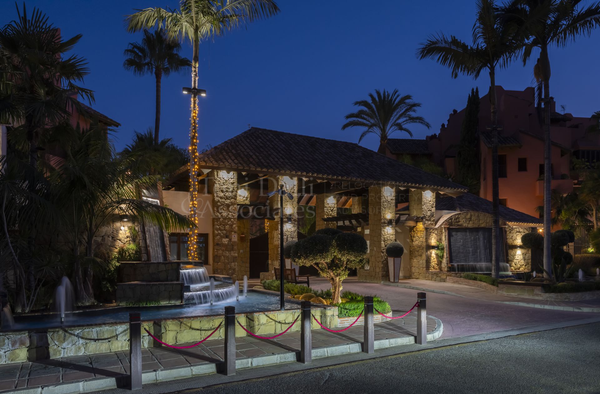 Duplex Penthouse in Torre Bermeja, Estepona