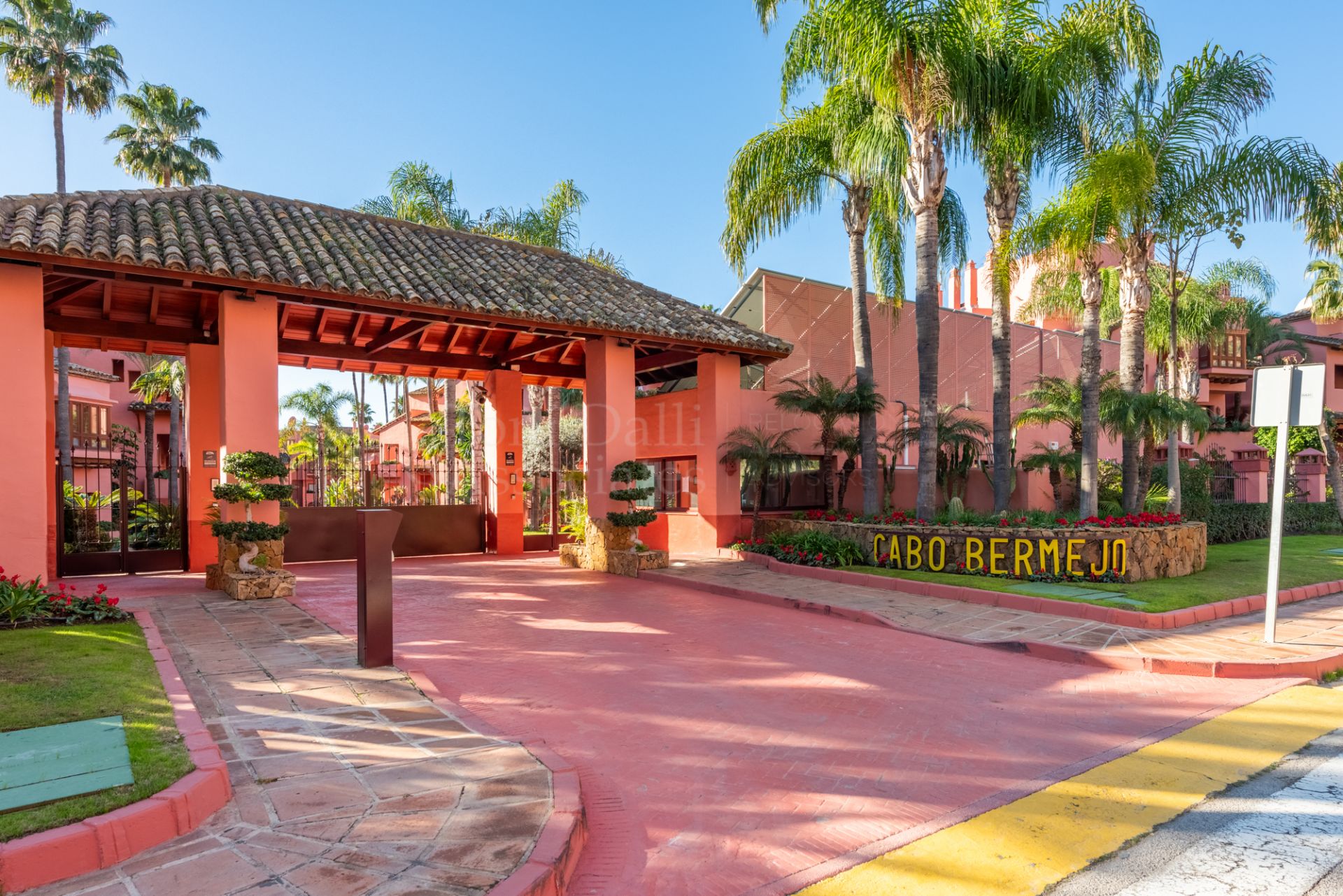 Duplex Penthouse in Cabo Bermejo, Estepona