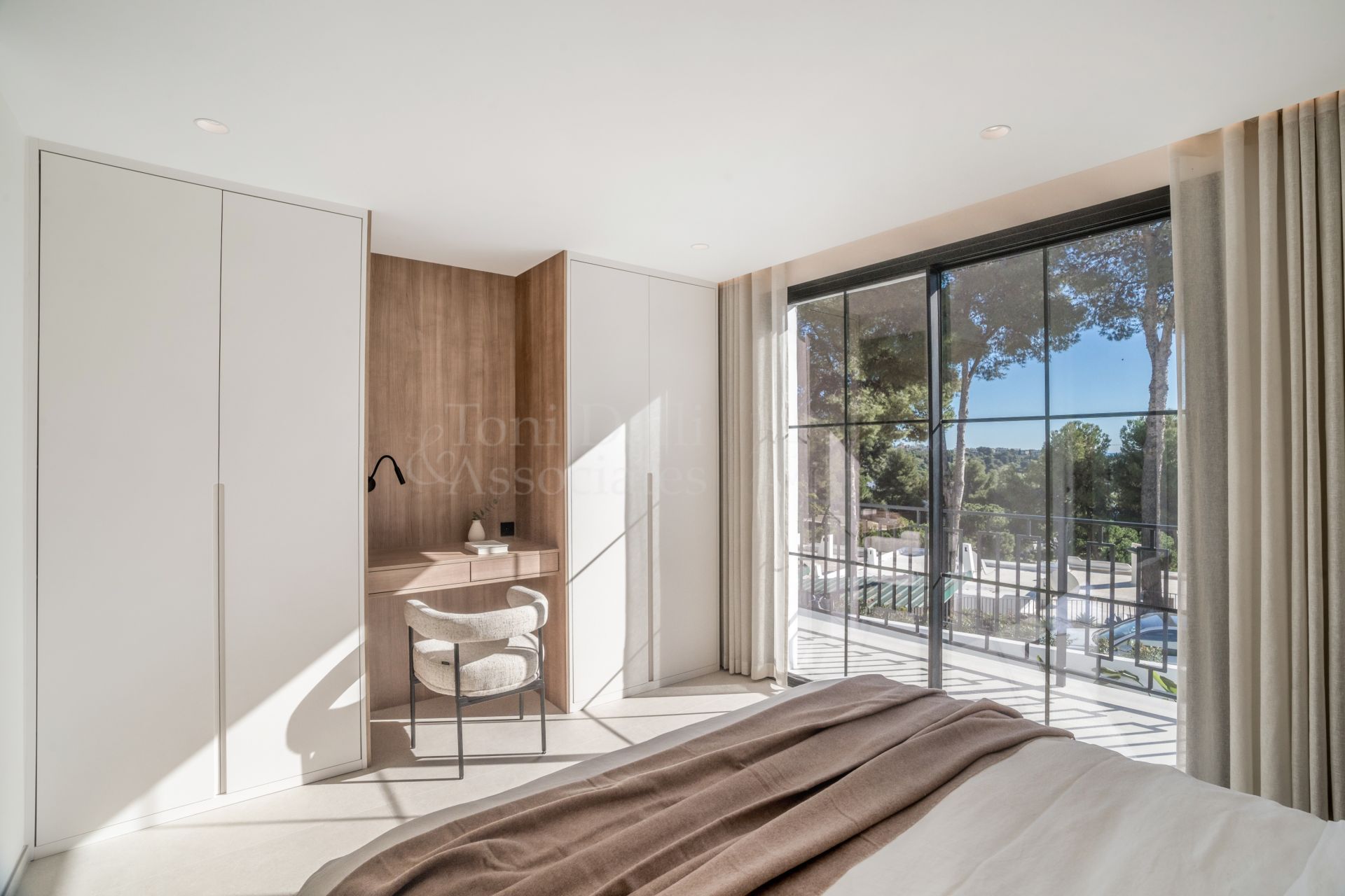 Semi Detached House in Peñablanca, Marbella