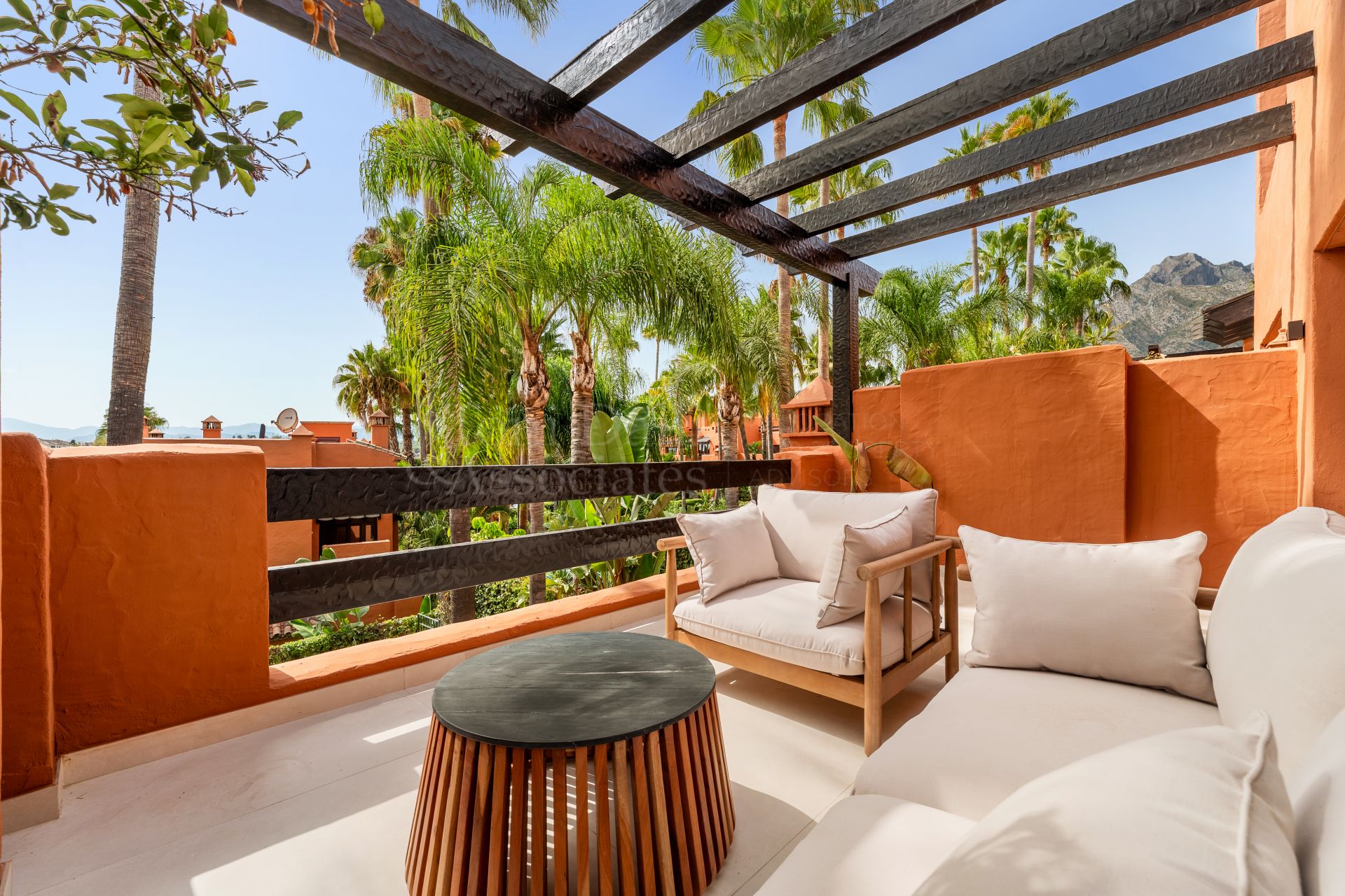 Town House in Altos de Puente Romano, Marbella