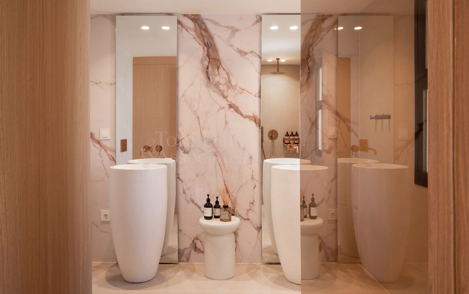 Town House in Azalea Beach, Marbella