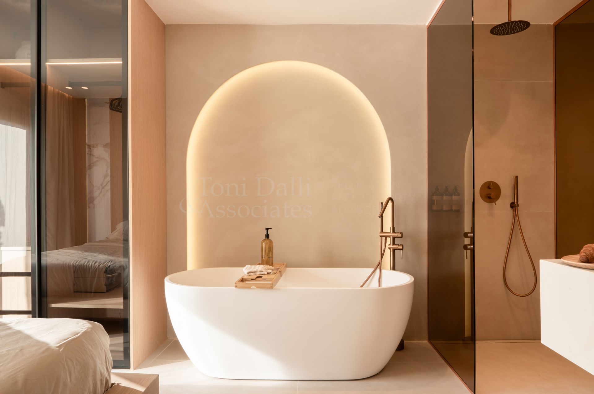 Town House in Azalea Beach, Marbella