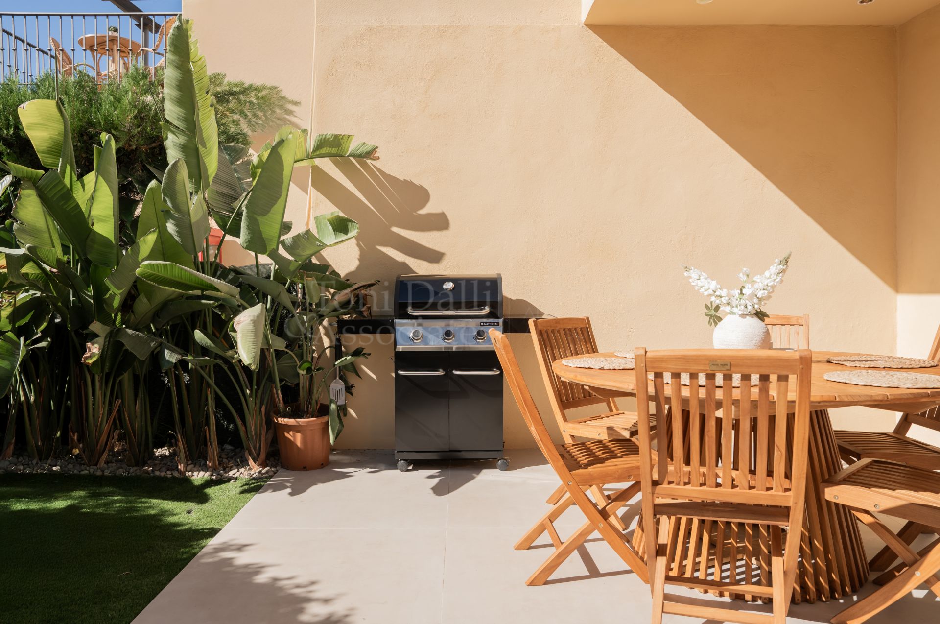 Town House in Azalea Beach, Marbella