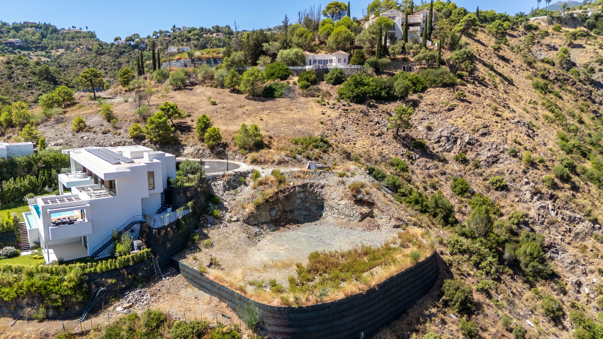 Plot in Lomas de La Quinta, Benahavis