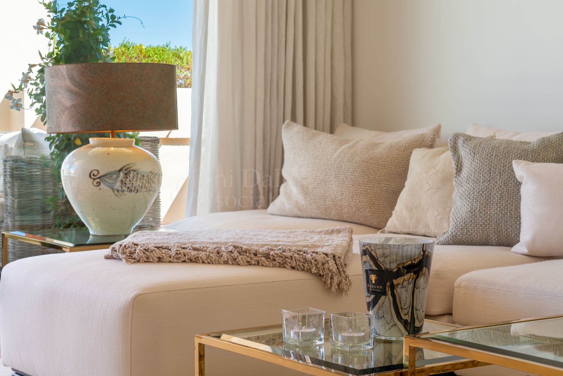 Duplex Penthouse in Los Capanes del Golf, Benahavis