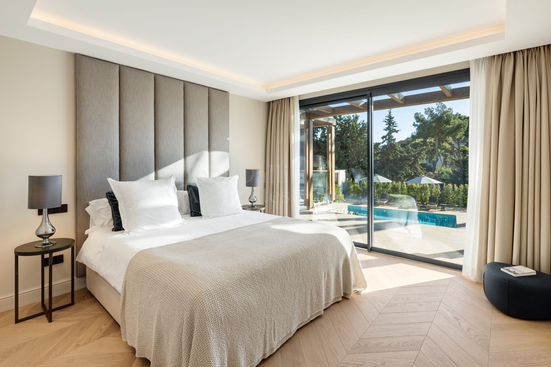 Villa in Cerrado de Elviria, Marbella