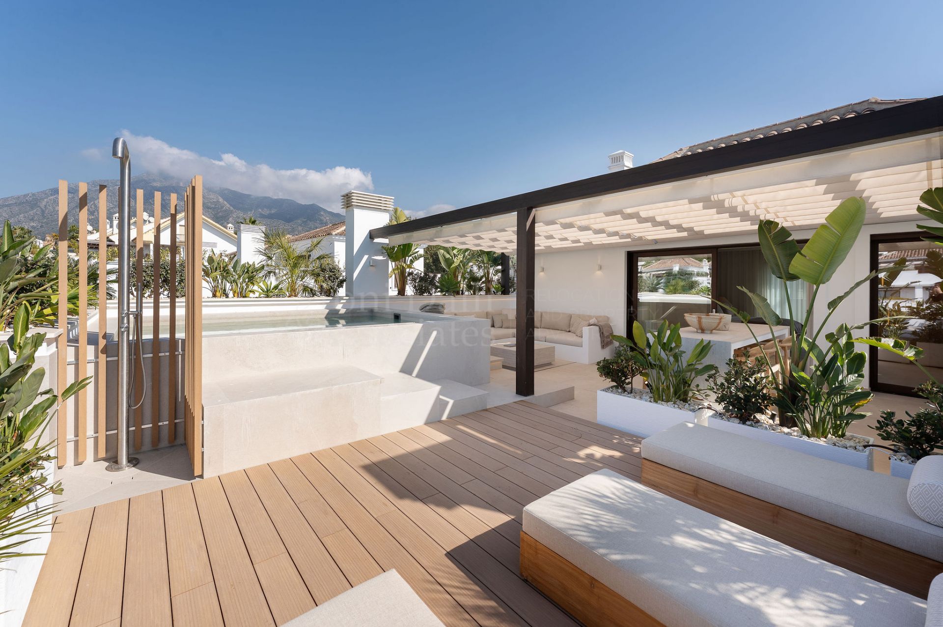 Duplex Penthouse in Lomas del Rey, Marbella