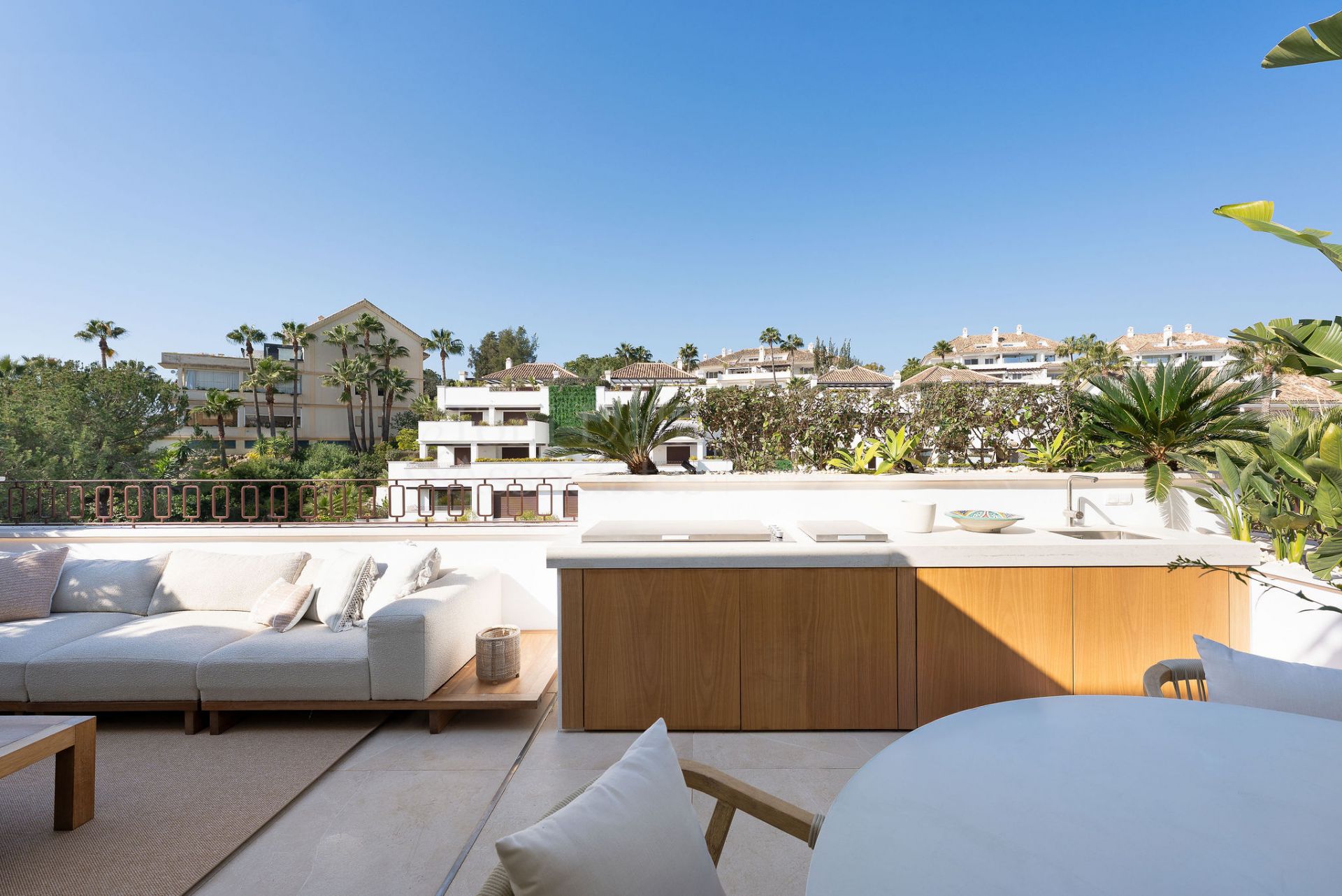 Duplex Penthouse in Lomas del Rey, Marbella