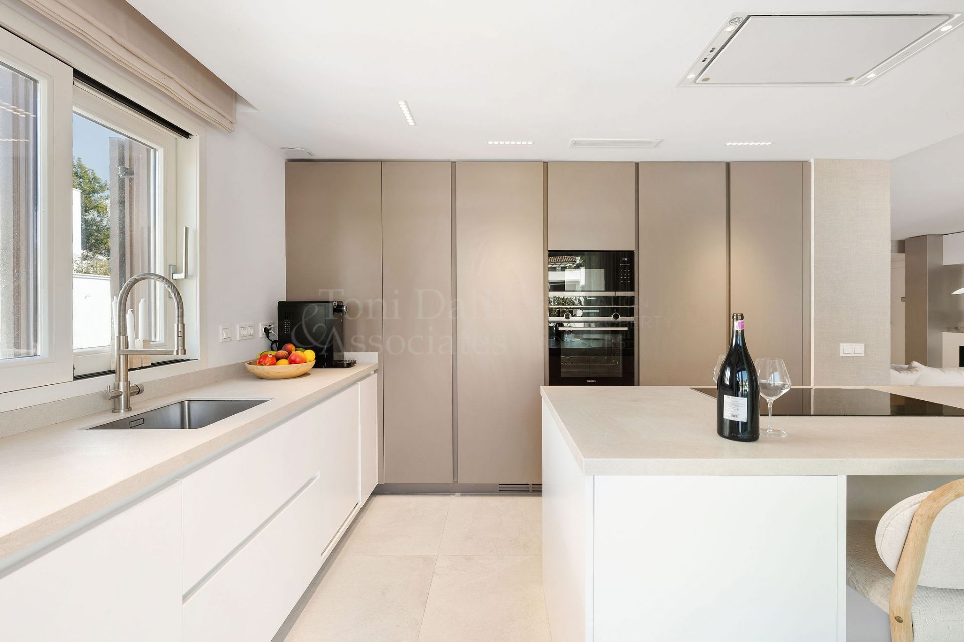 Duplex Penthouse in Lomas del Rey, Marbella