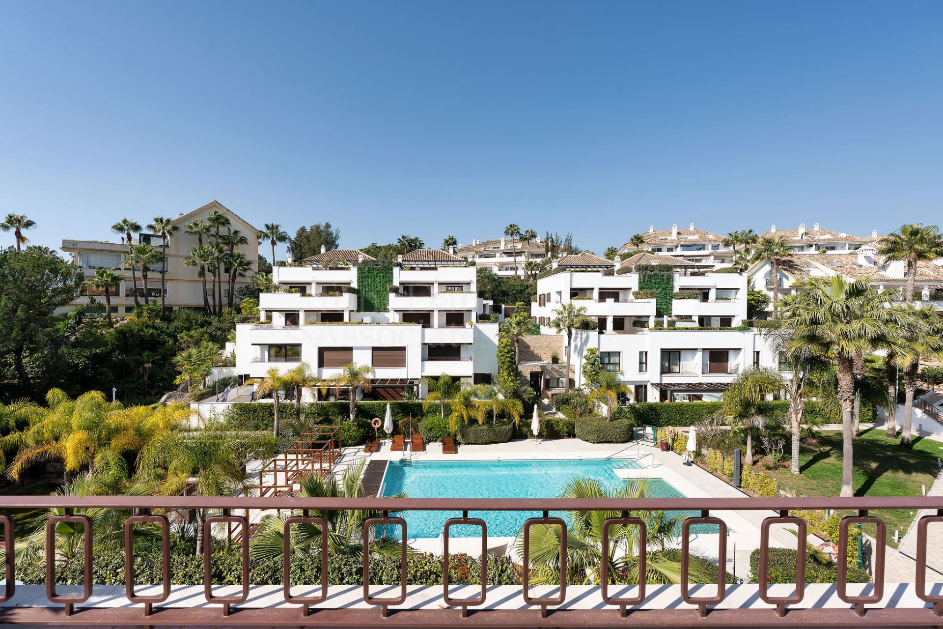Duplex Penthouse in Lomas del Rey, Marbella