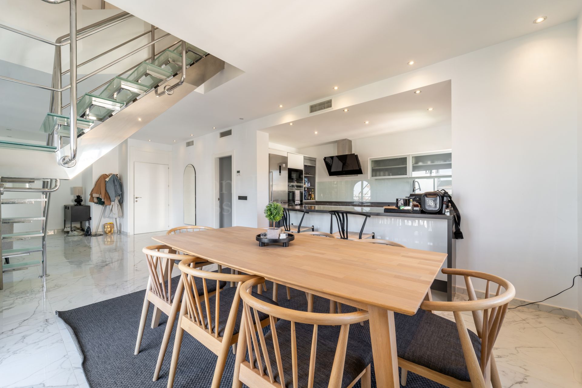 Duplex Penthouse in Andalucia del Mar, Marbella