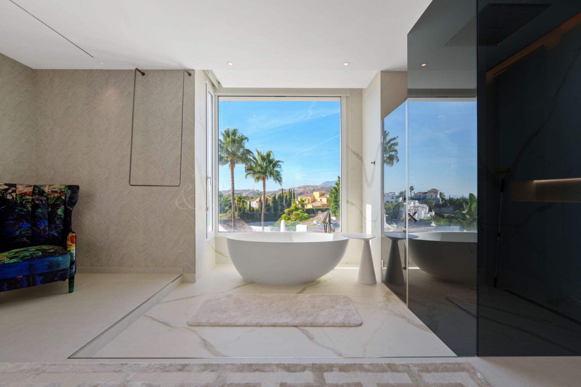 Villa in Puerto del Almendro, Benahavis