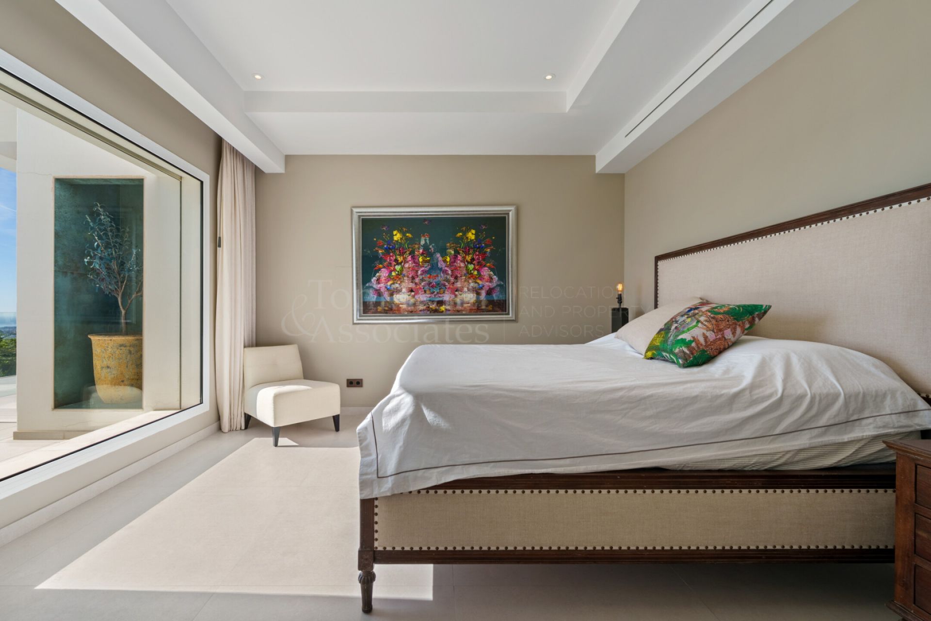 Villa in Puerto del Almendro, Benahavis