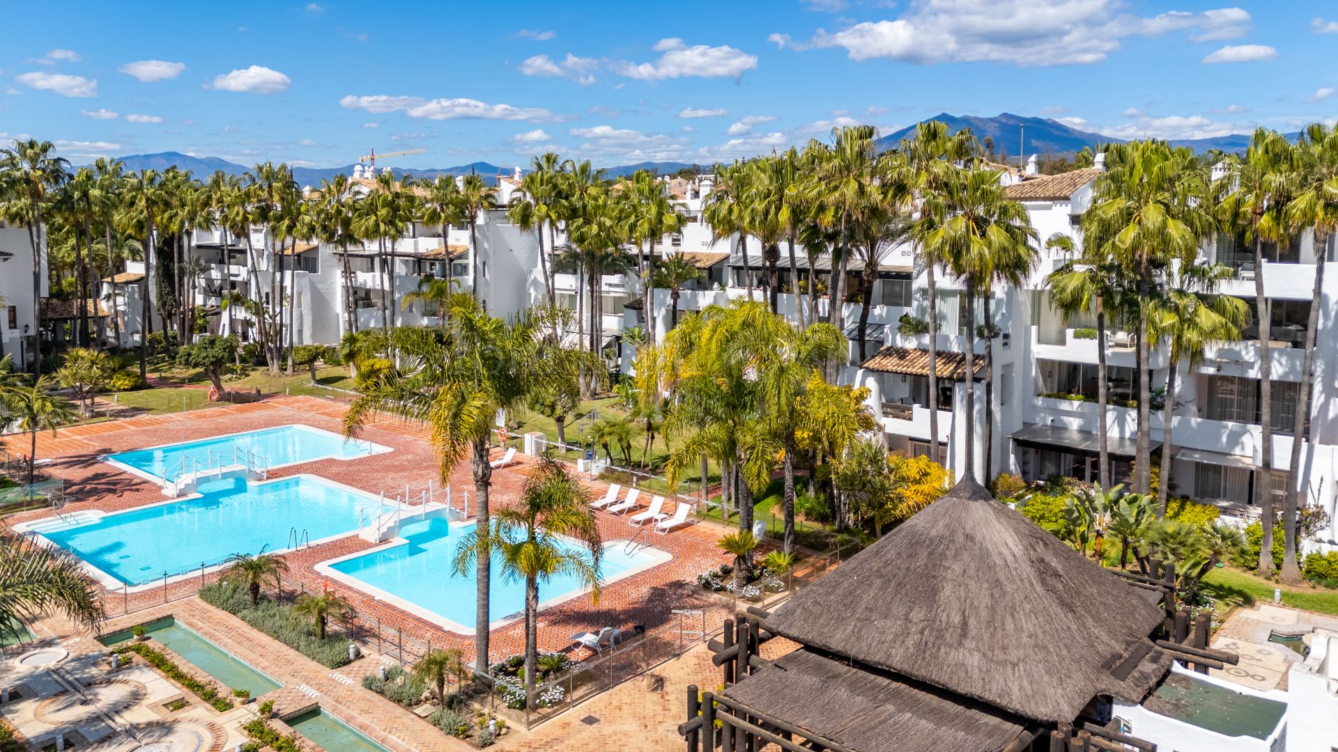 Apartment in Marina Puente Romano, Marbella