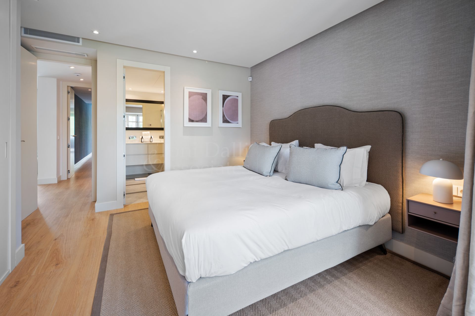 Apartment in Marina Puente Romano, Marbella