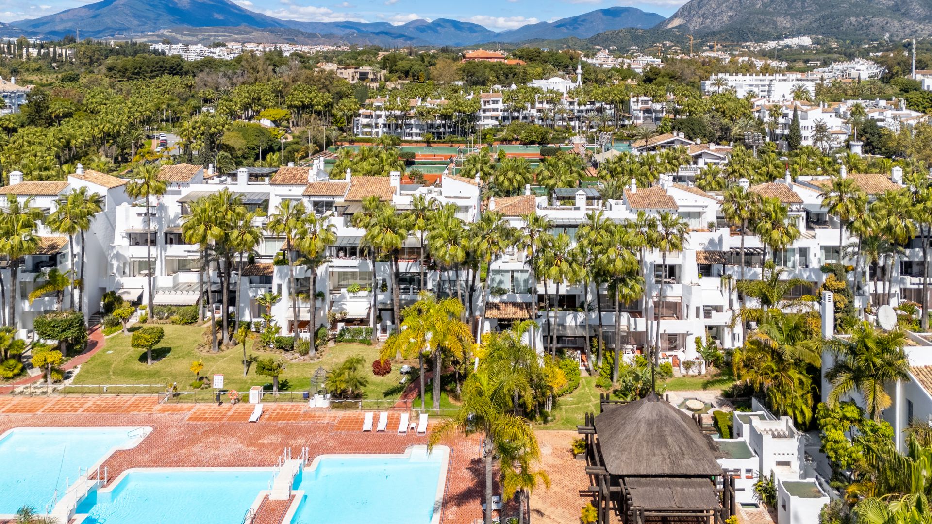 Apartment in Marina Puente Romano, Marbella