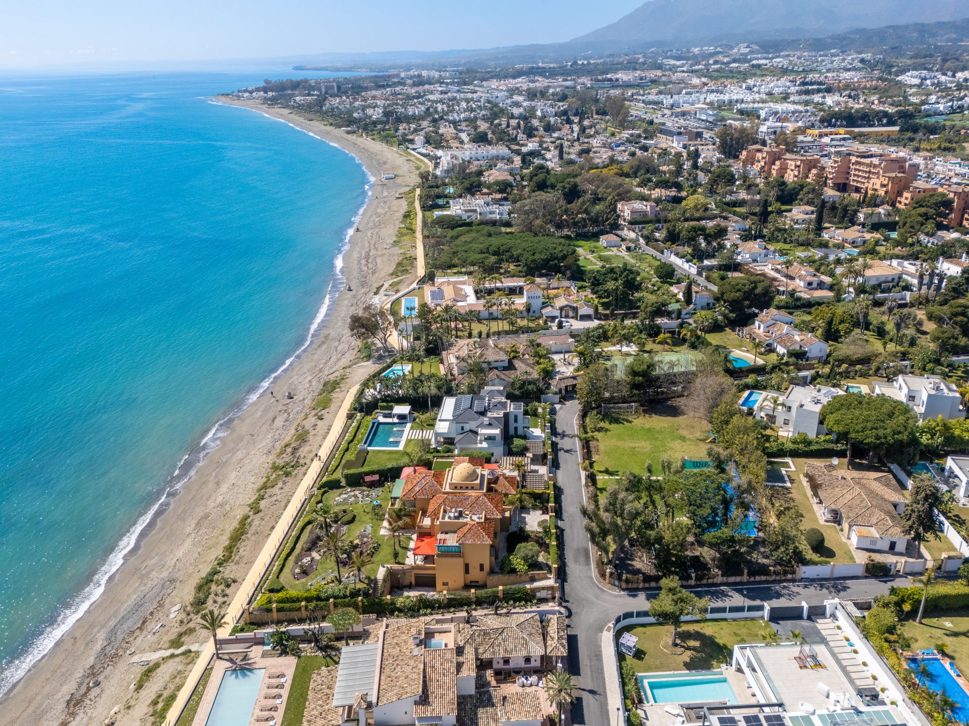 Plot in Paraiso Barronal, Estepona