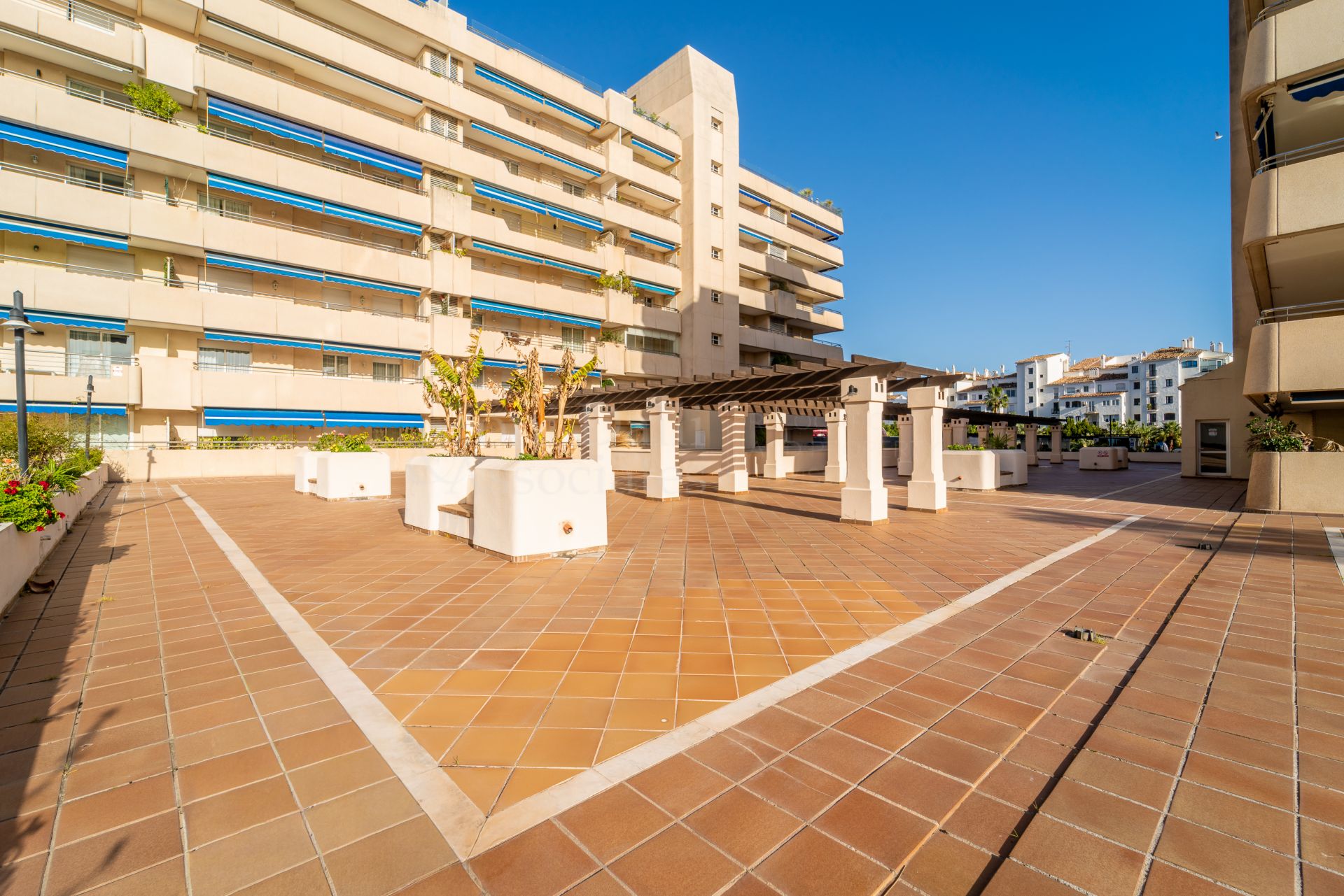 Apartment in Marina Banus, Marbella