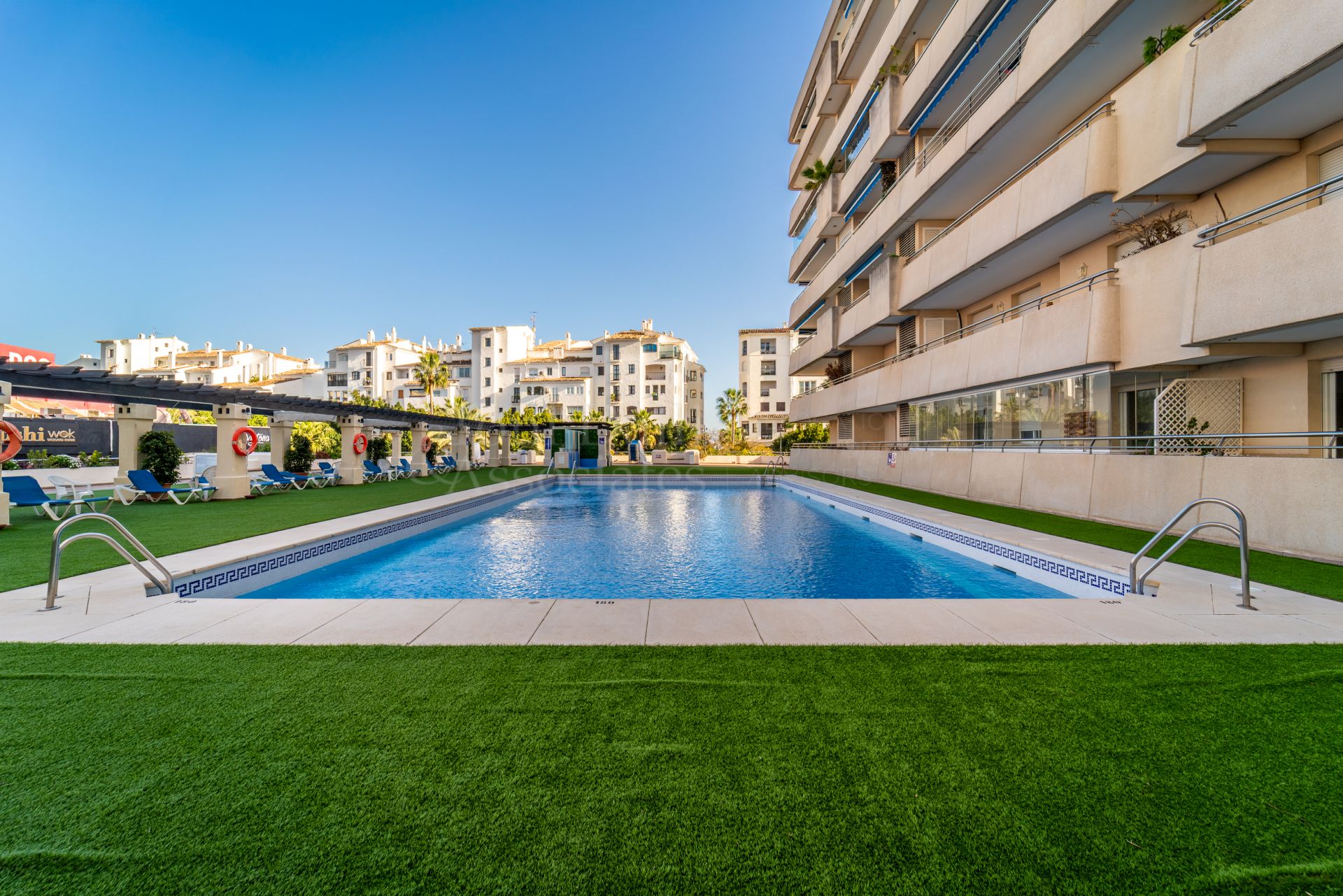 Apartment in Marina Banus, Marbella
