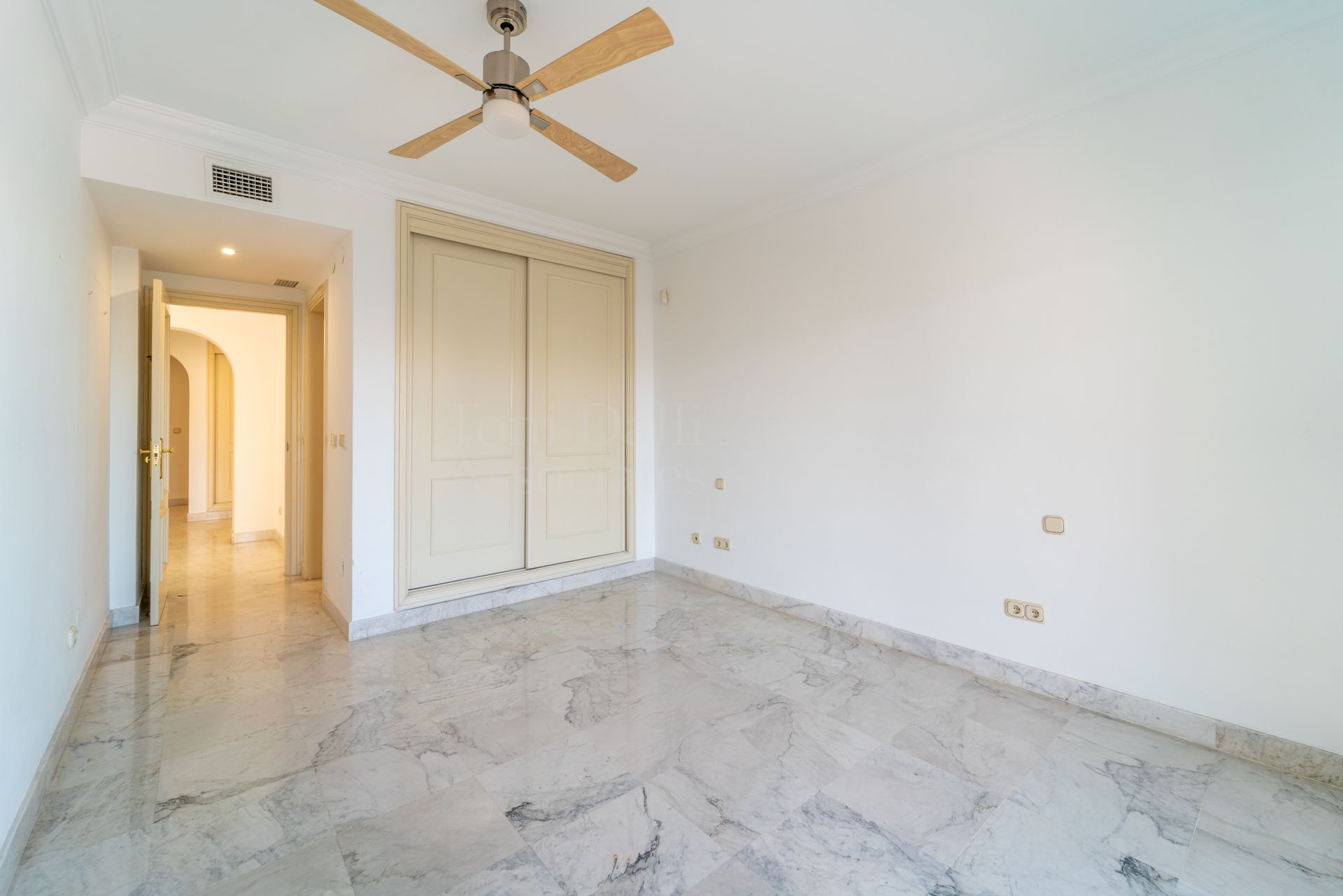 Apartment in Marina Banus, Marbella