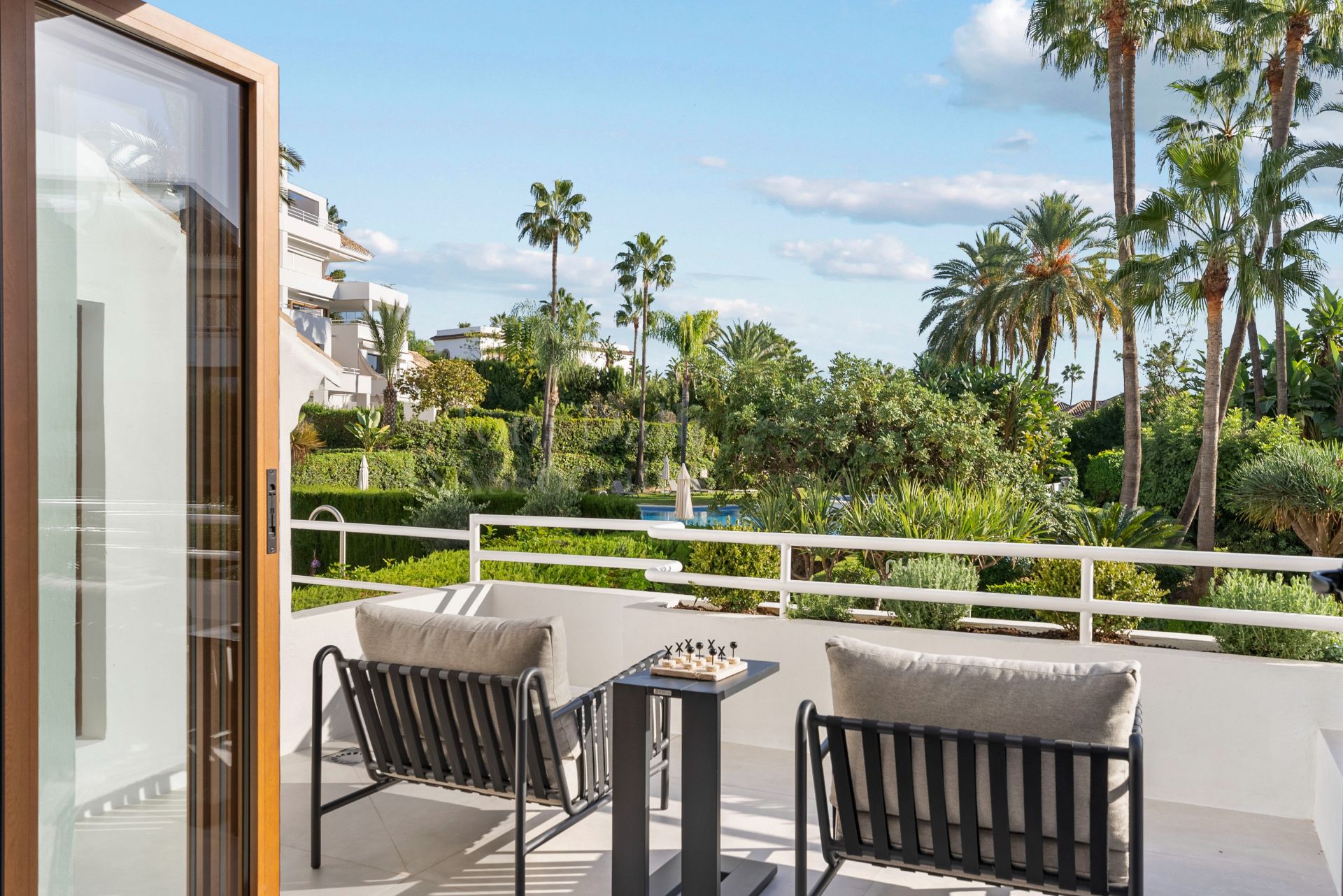 Ground Floor Duplex in Alcores del Golf, Marbella