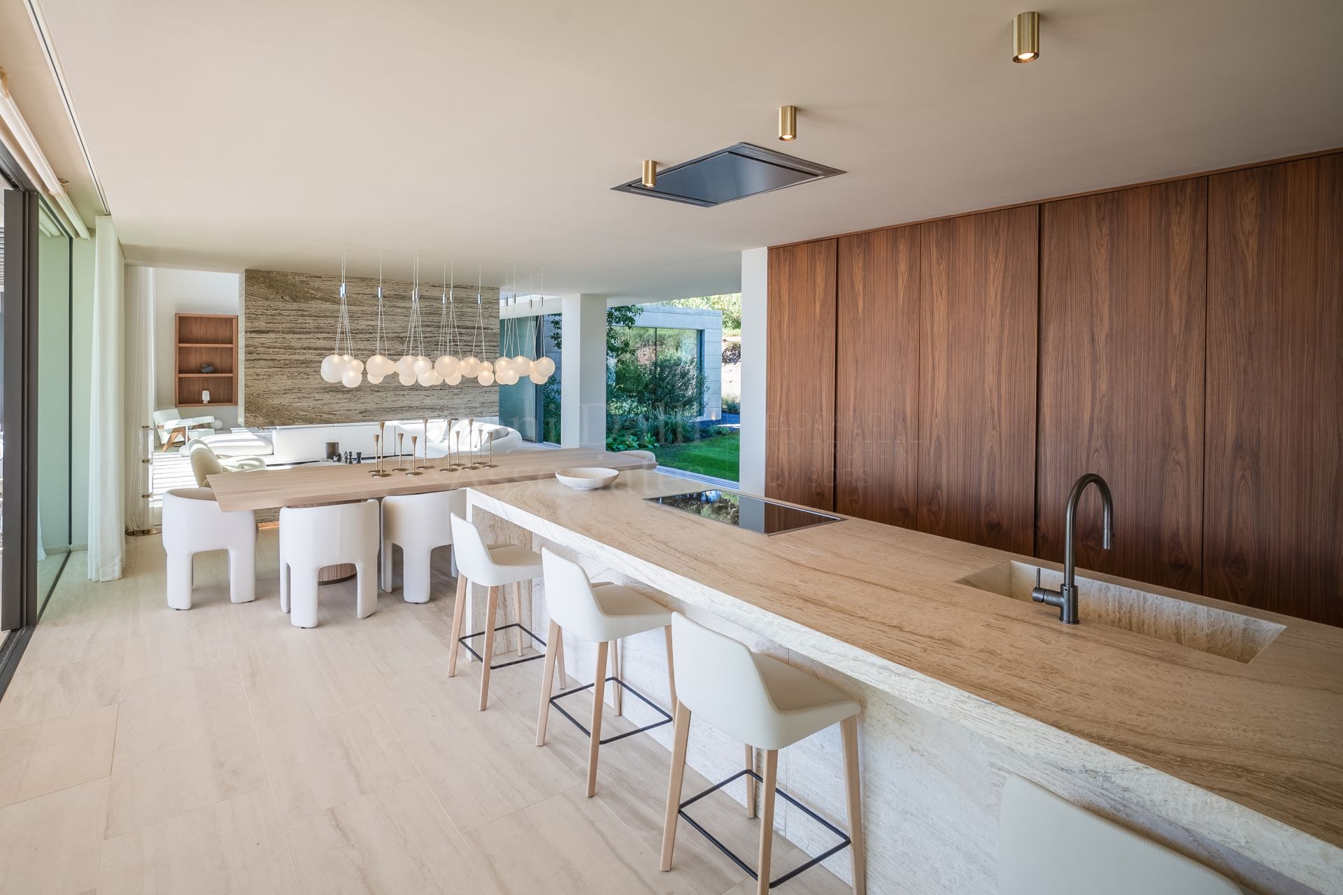 Villa in La Reserva, Sotogrande