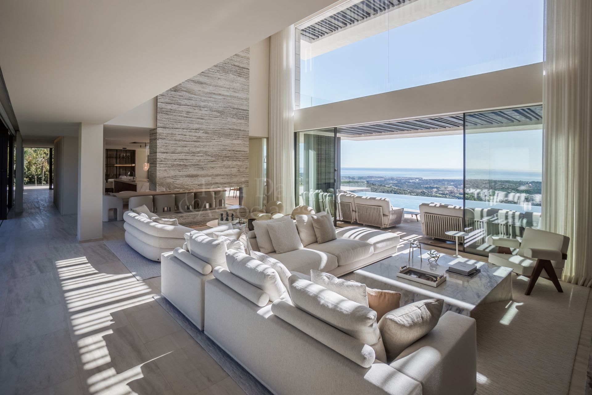 Villa in La Reserva, Sotogrande