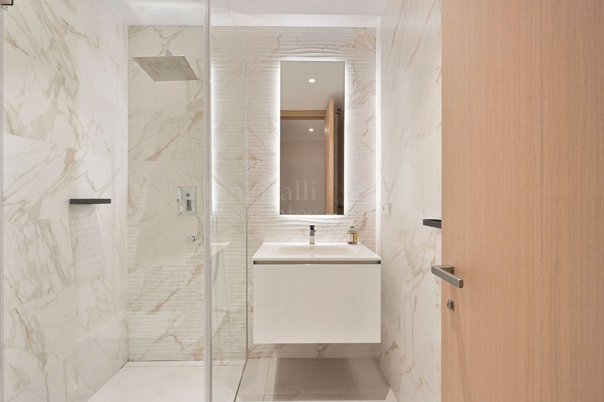 Villa in Nueva Andalucia, Marbella