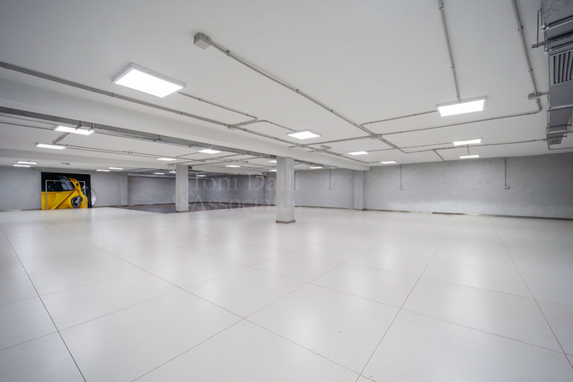 Commercial Premises in Marbella - Puerto Banus, Marbella